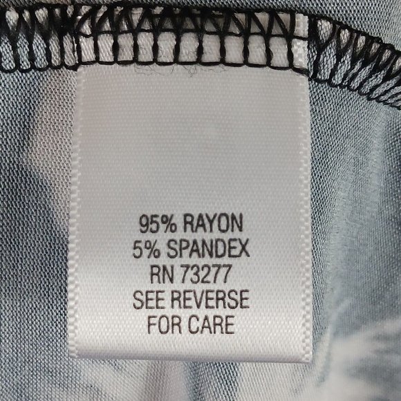 Apt 9 Womens Long Maxi Floral Dress Sleeveless Black White Size PM Petite Summer - Picture 5 of 9